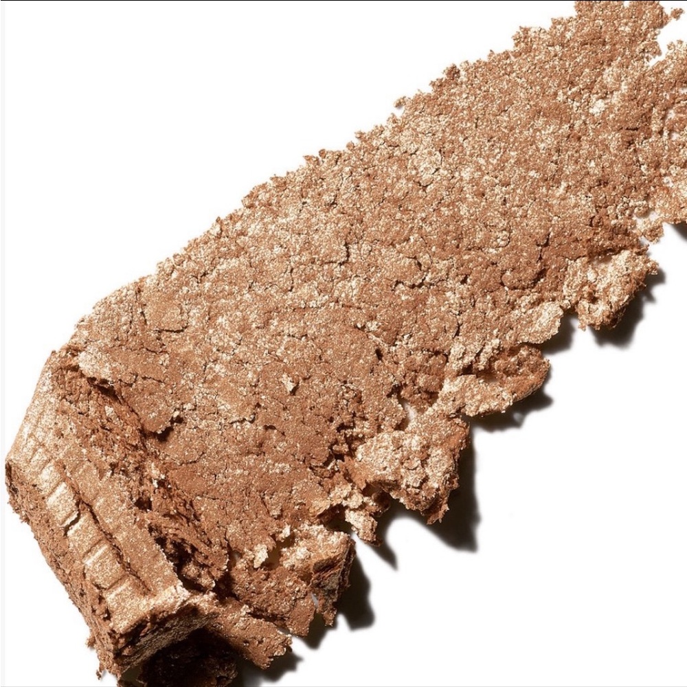 MAC X Whitney Houston DISCONTINUED JUST WHITNEY Skinfinish Highlighter NIB - Picture 3 of 5